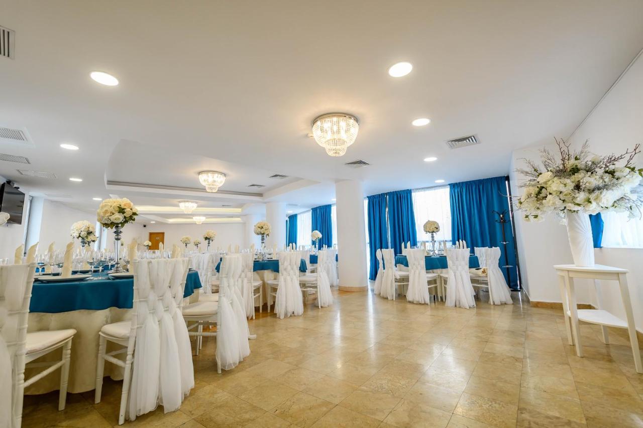Hotel Andy Km 36 Bucarest Esterno foto