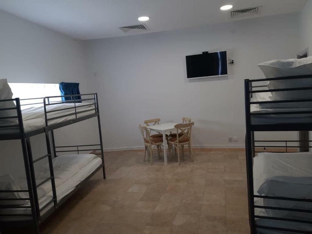 Hotel Andy Km 36 Bucarest Esterno foto